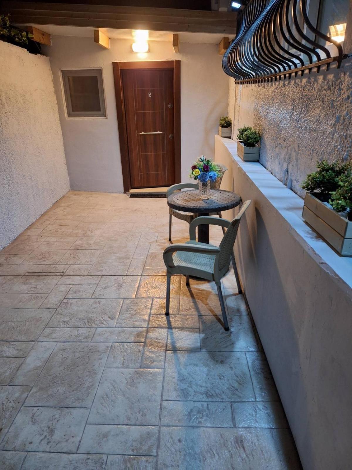 Johnson House Apartment Rafína Cameră foto